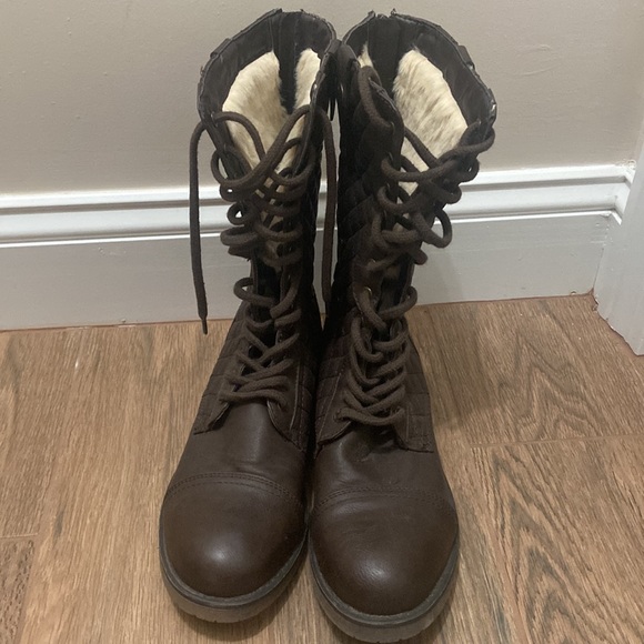 Women’s boots - Picture 3 of 8